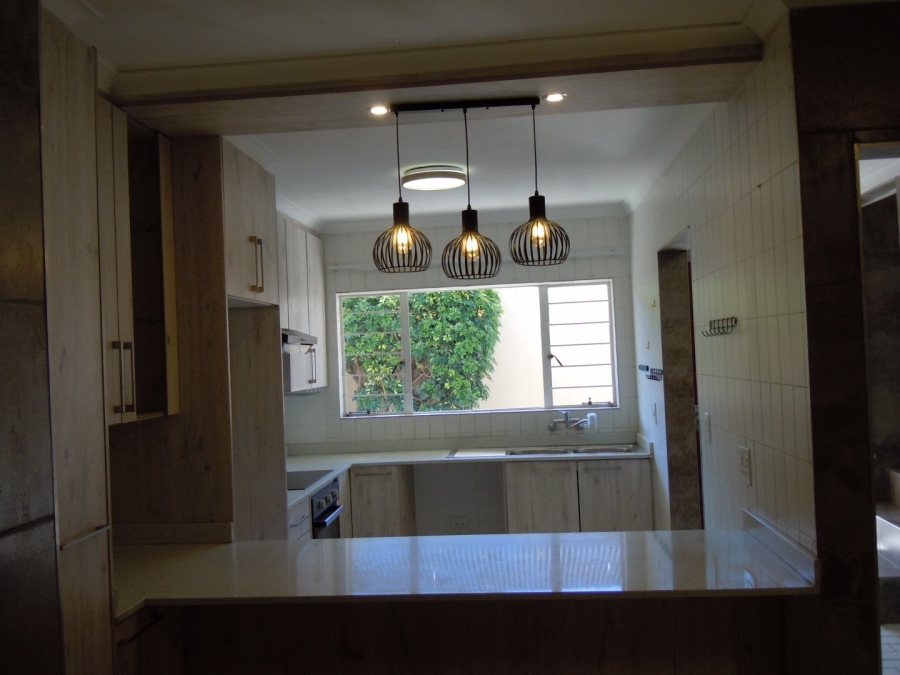 To Let 3 Bedroom Property for Rent in Ferndale Gauteng
