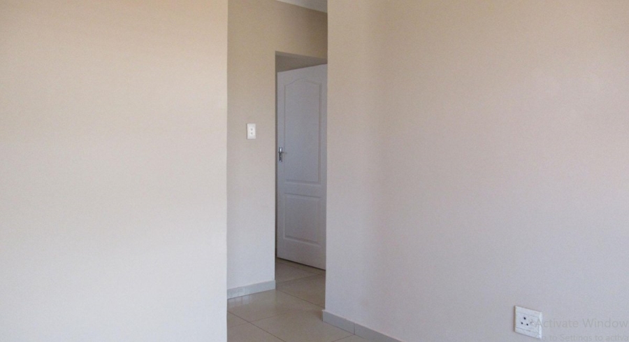 2 Bedroom Property for Sale in Crystal Park Gauteng
