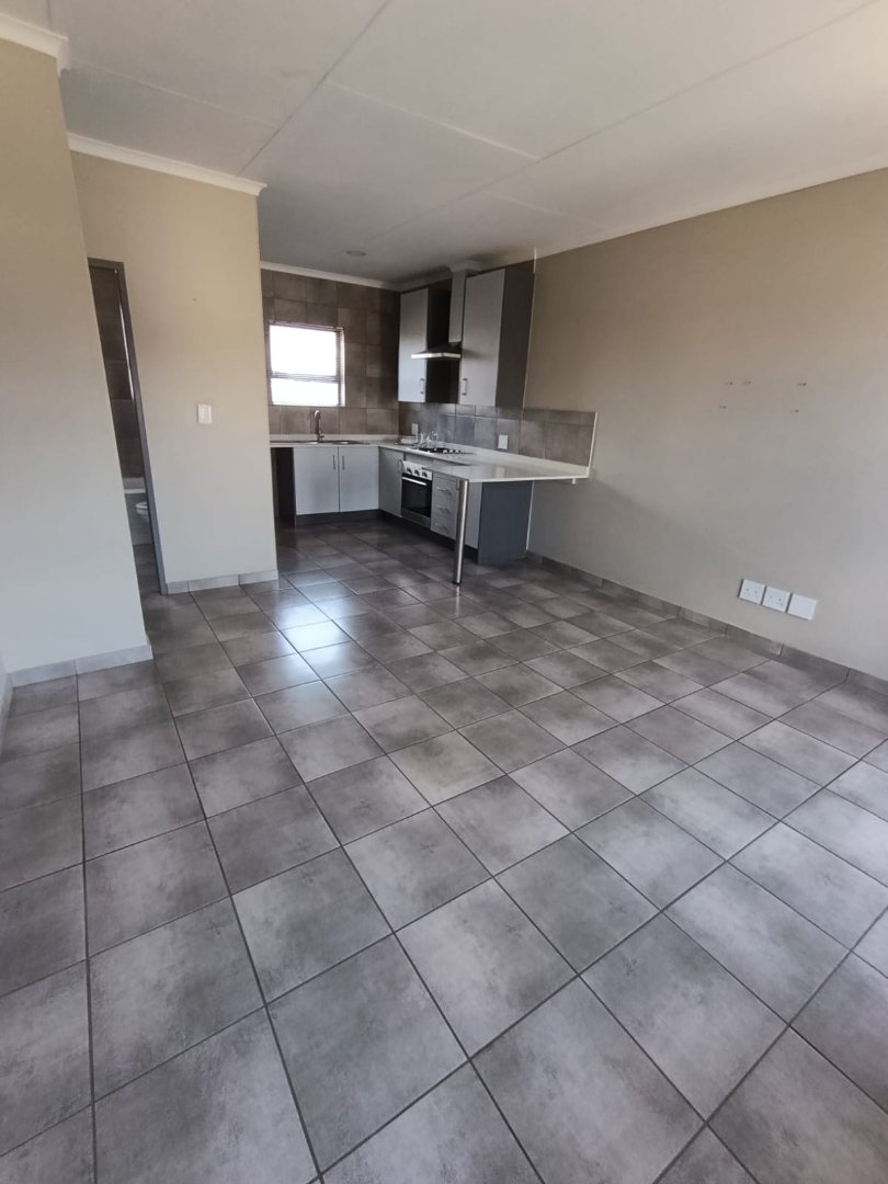  Bedroom Property for Sale in Groblerpark Gauteng