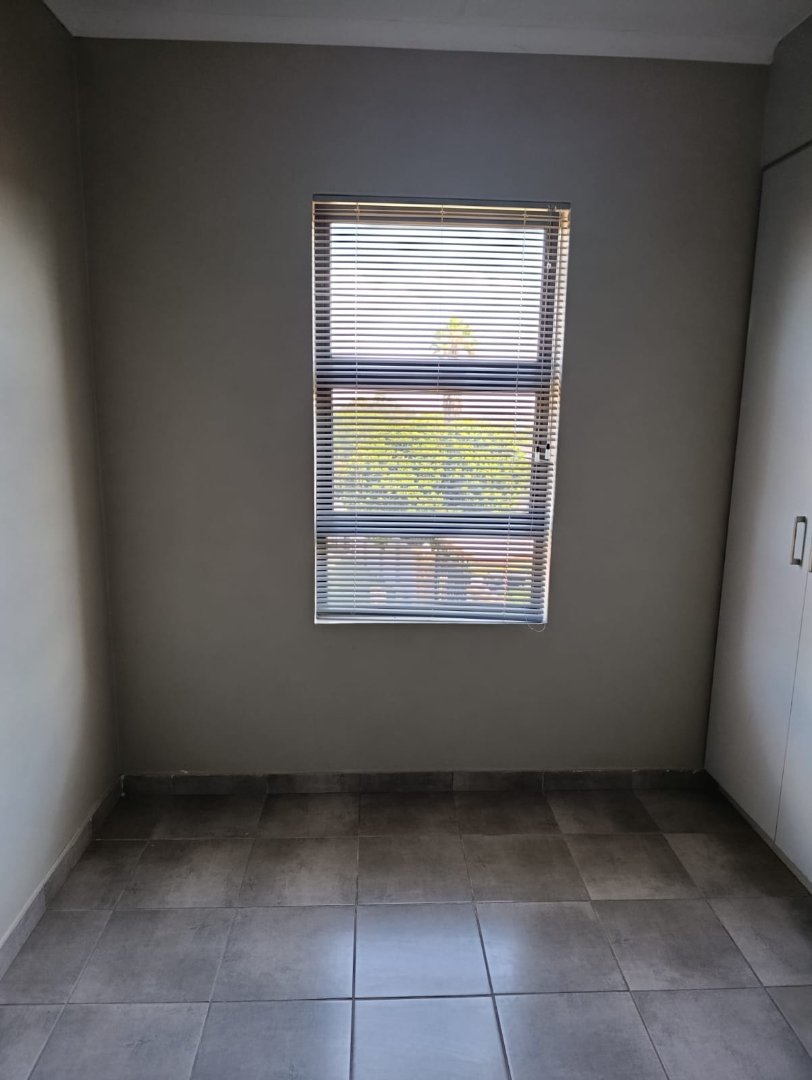  Bedroom Property for Sale in Groblerpark Gauteng