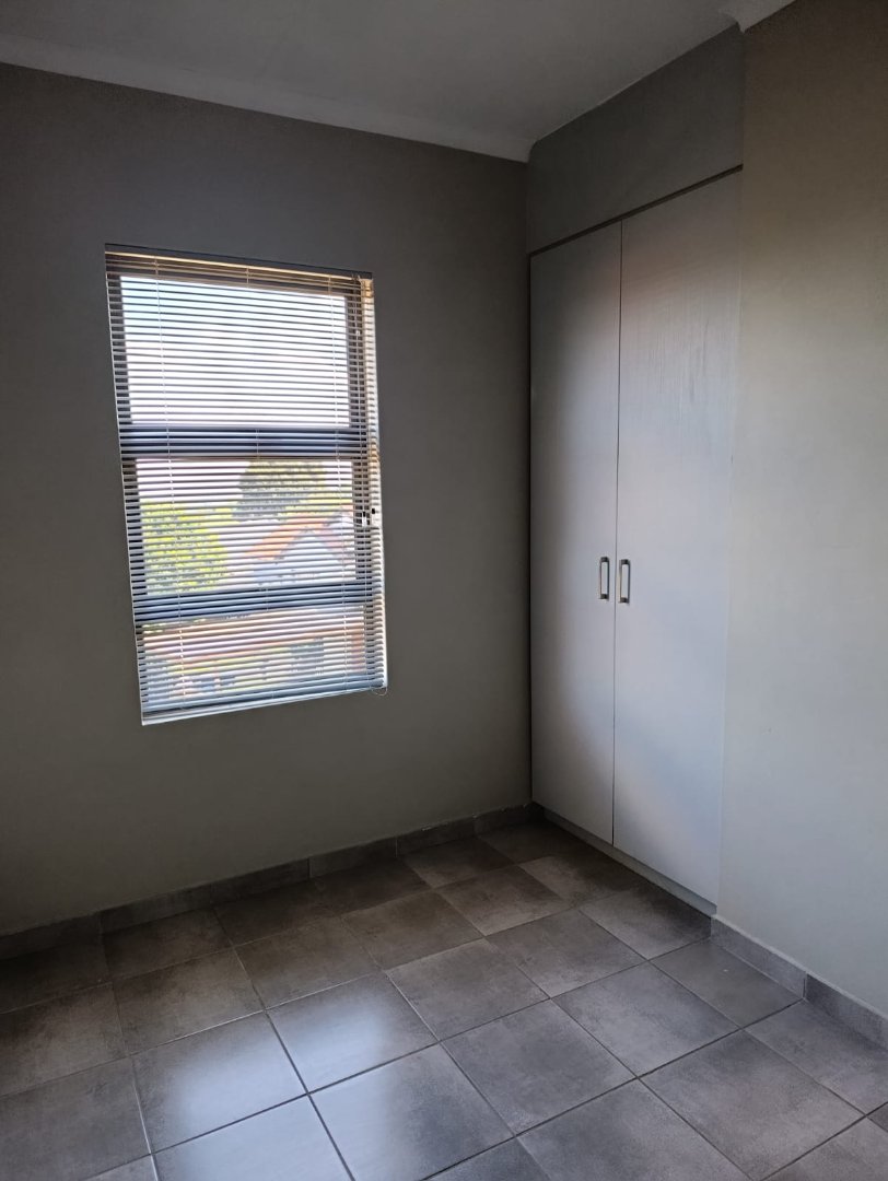  Bedroom Property for Sale in Groblerpark Gauteng