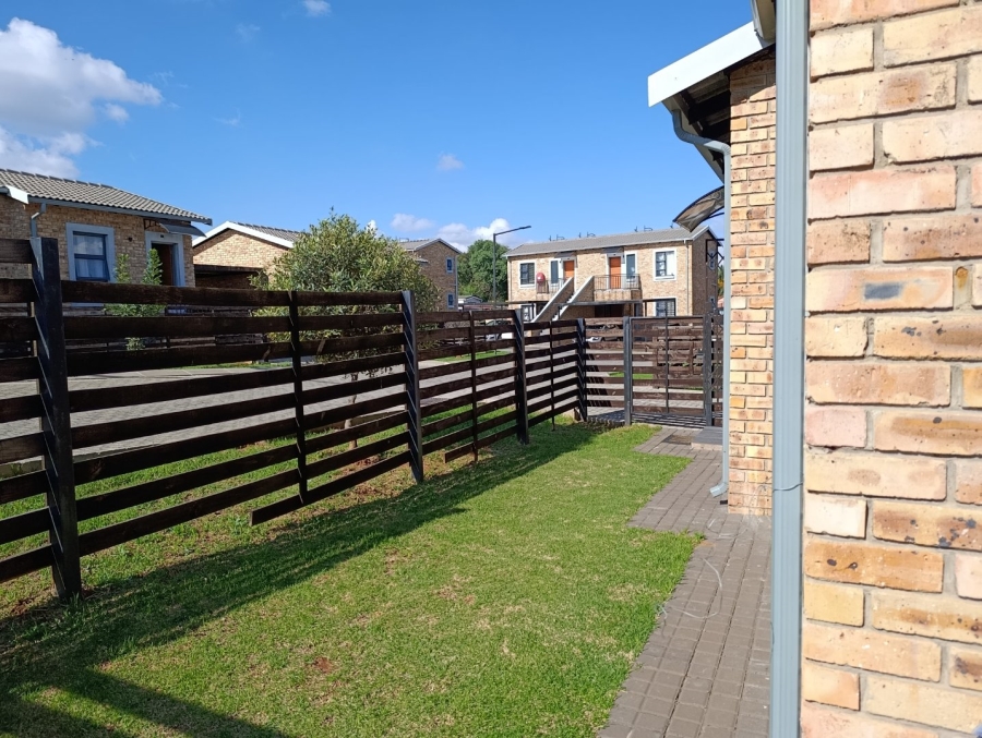  Bedroom Property for Sale in Groblerpark Gauteng