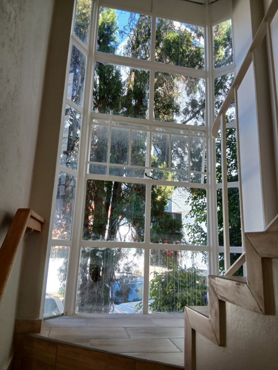 To Let 2 Bedroom Property for Rent in Sandown Gauteng