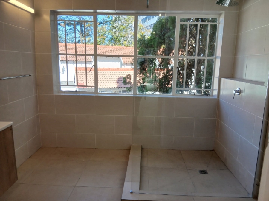 To Let 2 Bedroom Property for Rent in Sandown Gauteng