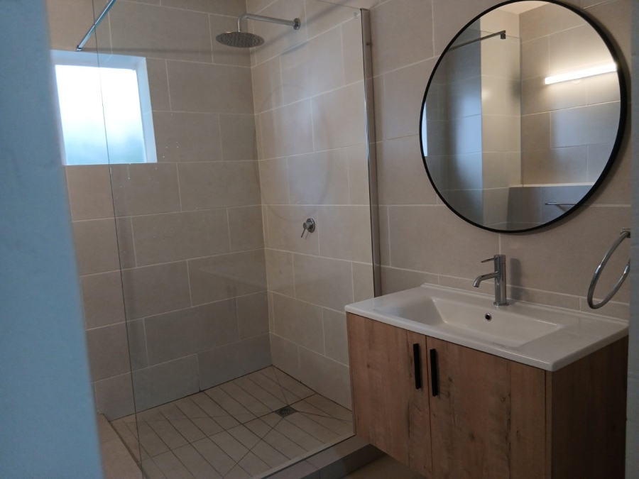 To Let 2 Bedroom Property for Rent in Sandown Gauteng