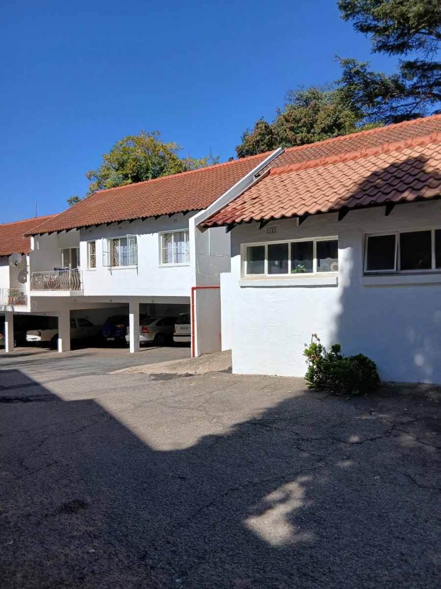 To Let 2 Bedroom Property for Rent in Sandown Gauteng