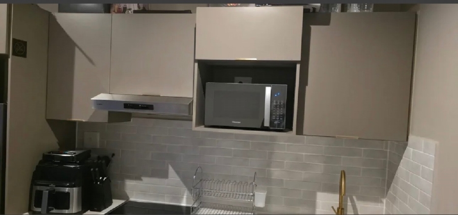To Let 1 Bedroom Property for Rent in Sandown Gauteng
