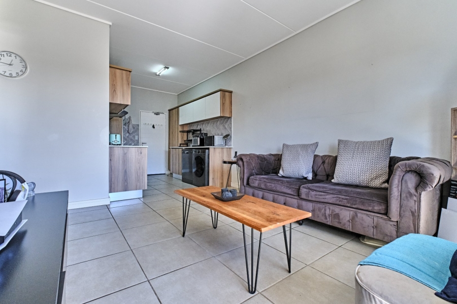 1 Bedroom Property for Sale in Linbro Park Gauteng