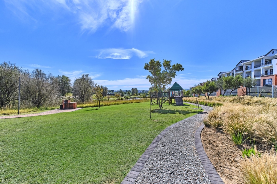 1 Bedroom Property for Sale in Linbro Park Gauteng