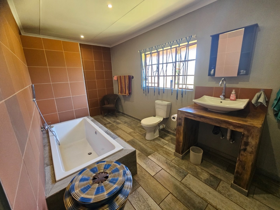 Commercial Property for Sale in Kameeldrift East Gauteng