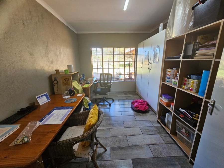 Commercial Property for Sale in Kameeldrift East Gauteng