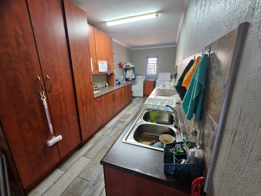 Commercial Property for Sale in Kameeldrift East Gauteng
