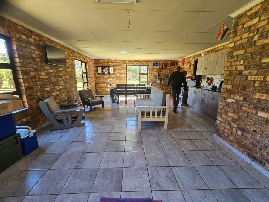 Commercial Property for Sale in Kameeldrift East Gauteng