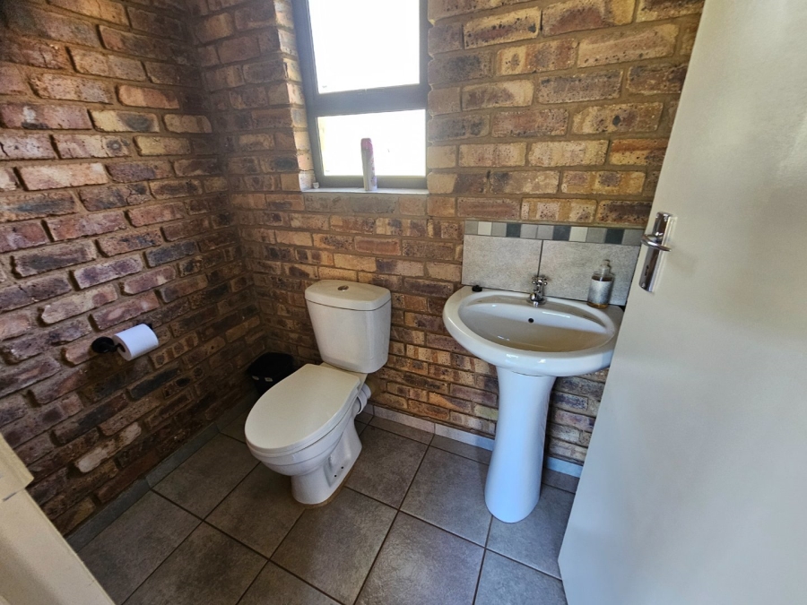 Commercial Property for Sale in Kameeldrift East Gauteng