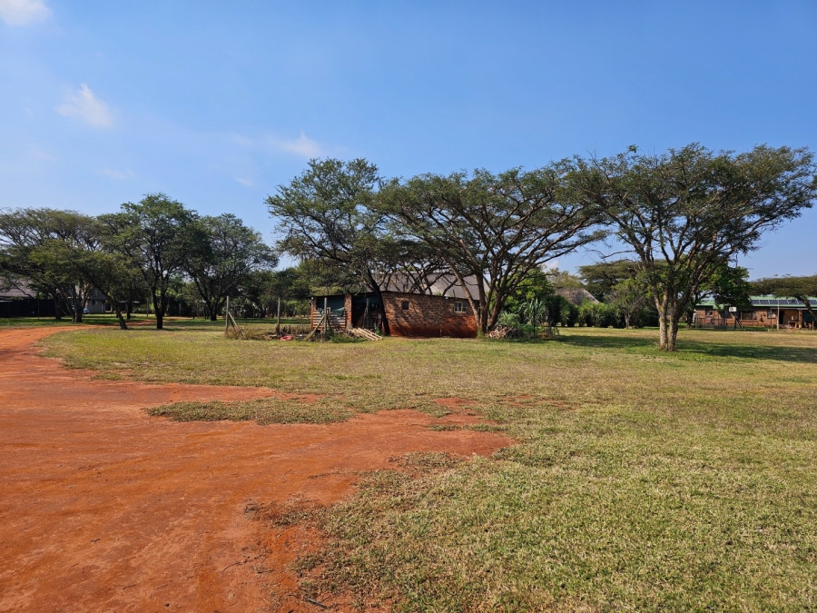 5 Bedroom Property for Sale in Kameeldrift East Gauteng