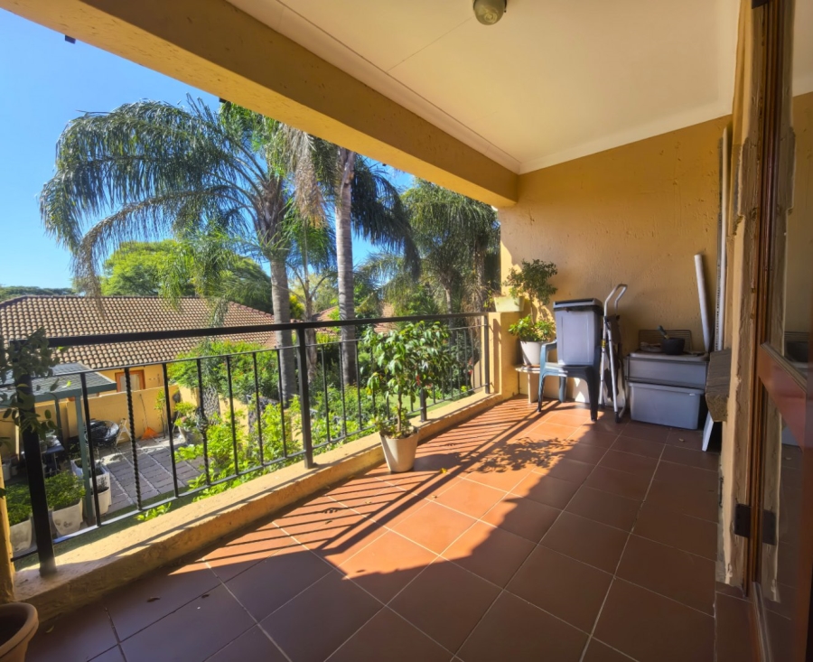2 Bedroom Property for Sale in Lonehill Gauteng