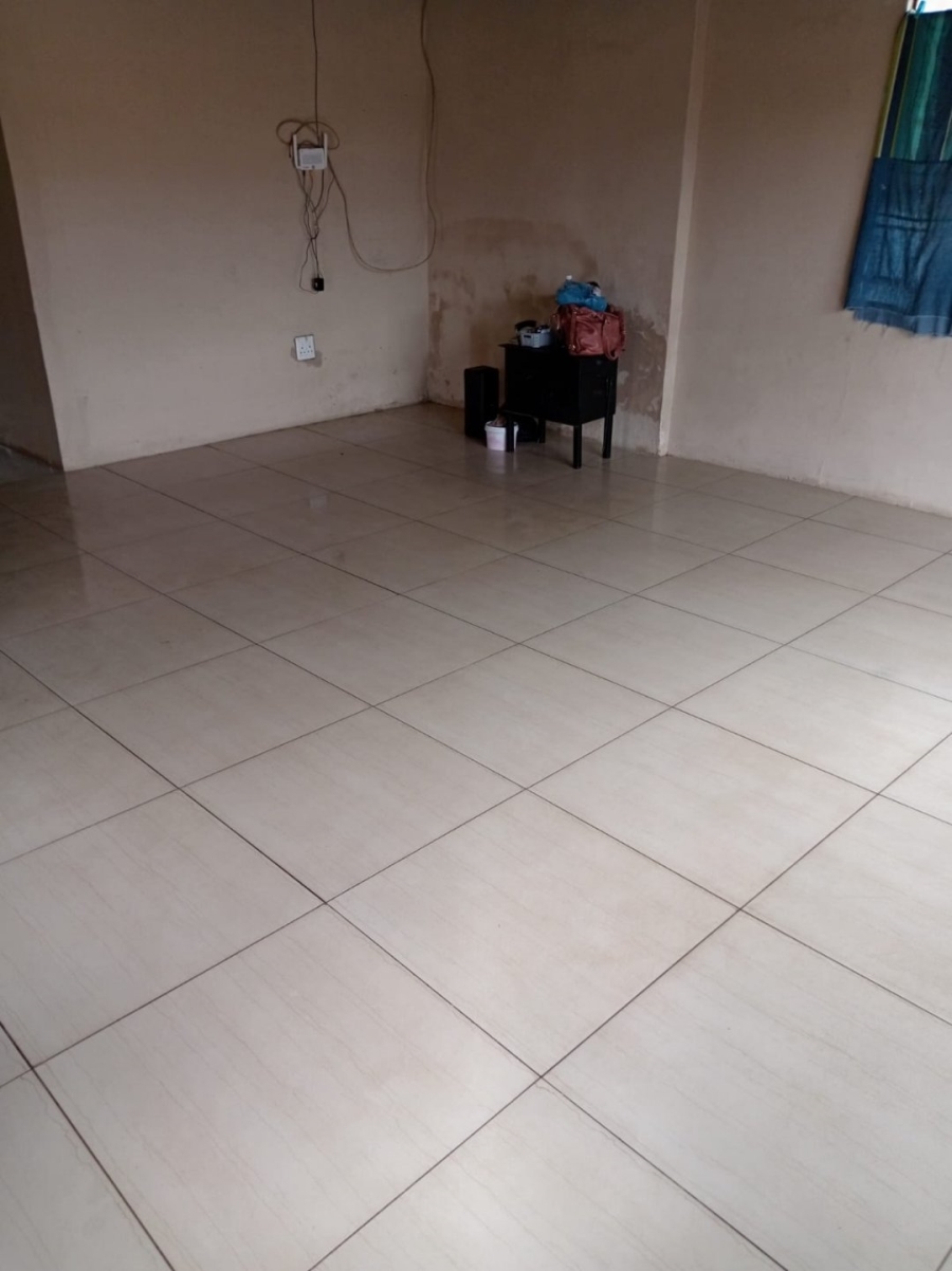 3 Bedroom Property for Sale in Etwatwa Gauteng