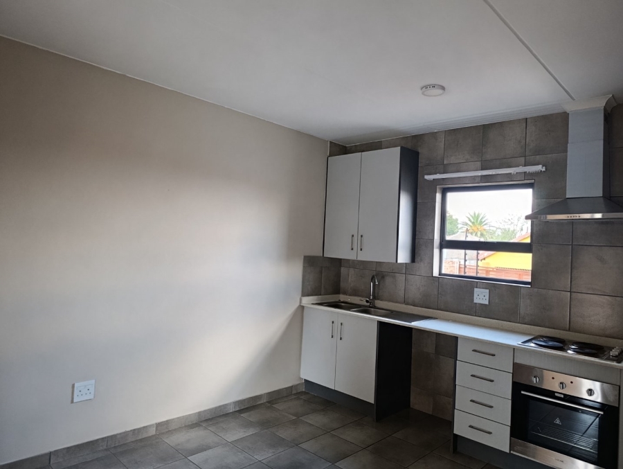 1 Bedroom Property for Sale in Groblerpark Gauteng