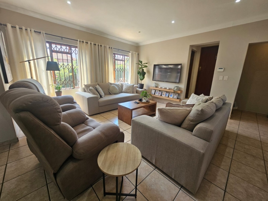 3 Bedroom Property for Sale in Olympus AH Gauteng