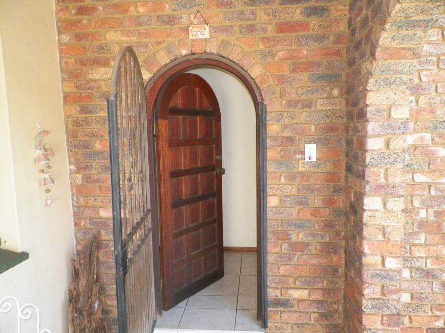 4 Bedroom Property for Sale in Valhalla Gauteng