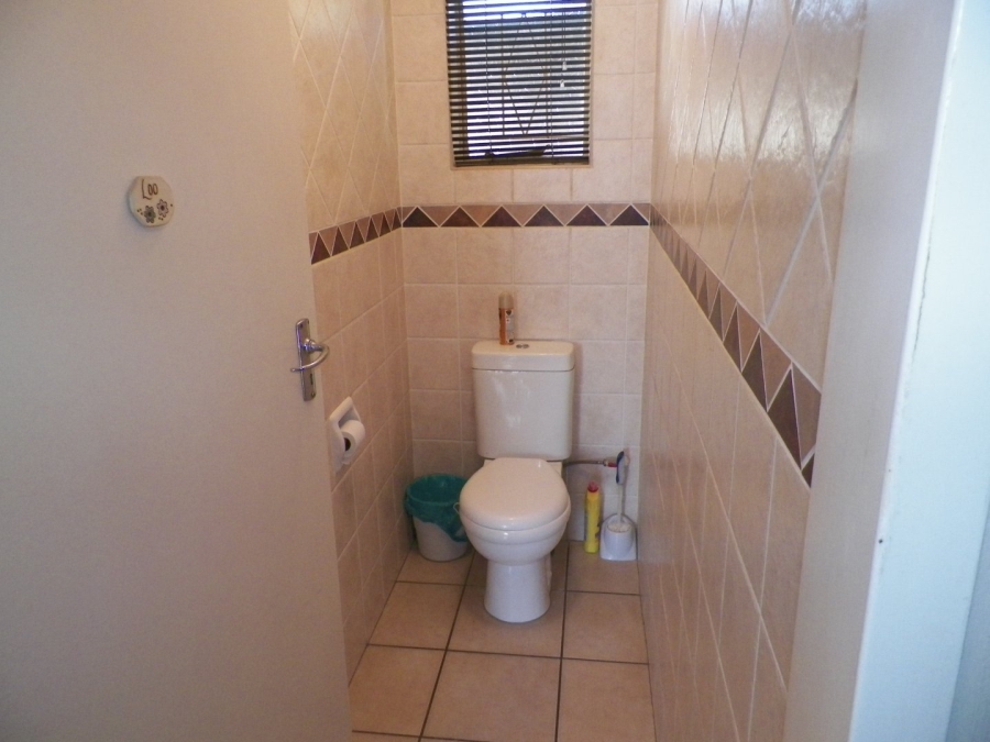 4 Bedroom Property for Sale in Valhalla Gauteng