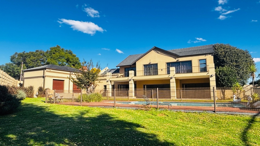 3 Bedroom Property for Sale in Bramley North Gauteng
