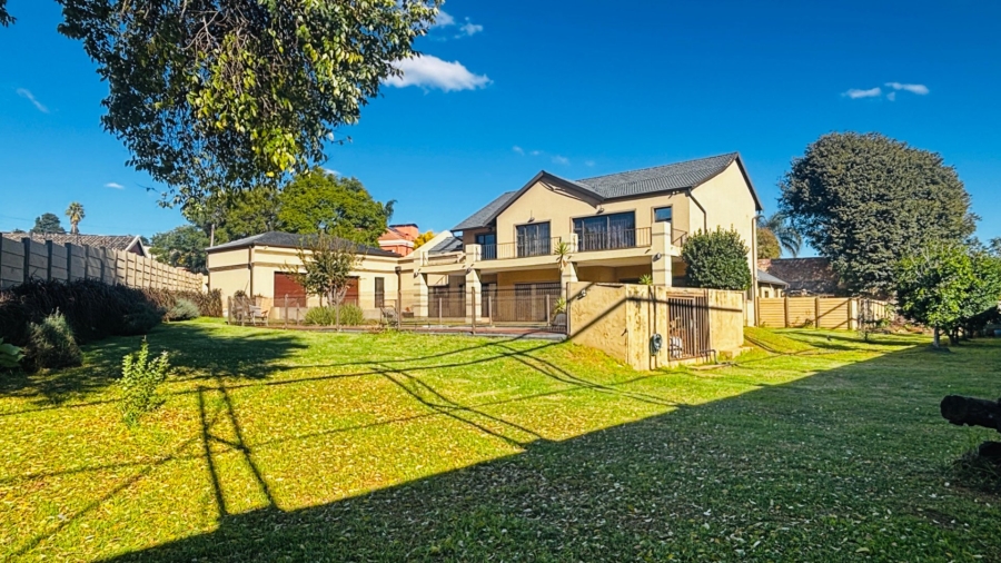 3 Bedroom Property for Sale in Bramley North Gauteng
