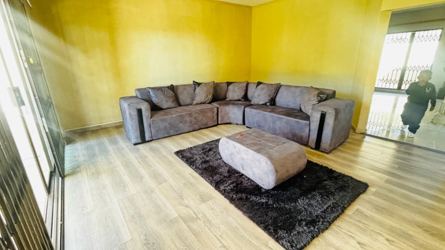 3 Bedroom Property for Sale in Bramley North Gauteng