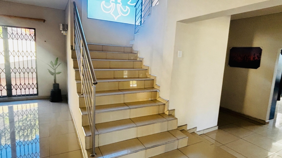 3 Bedroom Property for Sale in Bramley North Gauteng