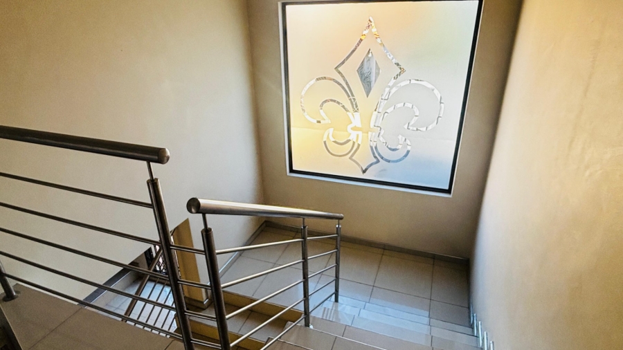 3 Bedroom Property for Sale in Bramley North Gauteng