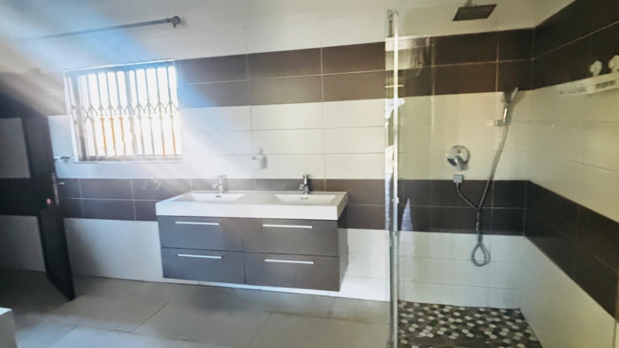 3 Bedroom Property for Sale in Bramley North Gauteng
