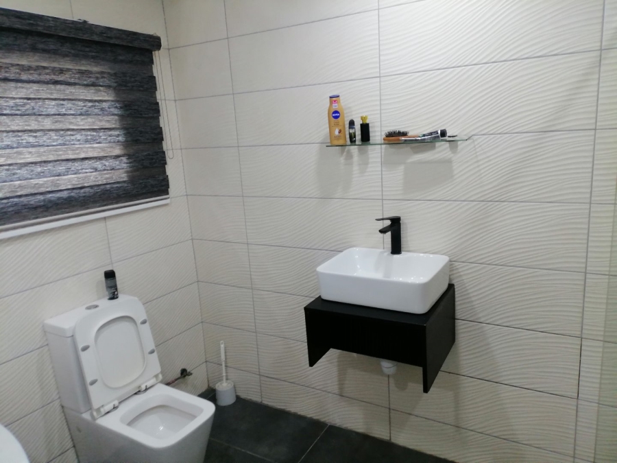 3 Bedroom Property for Sale in Reigerpark Gauteng