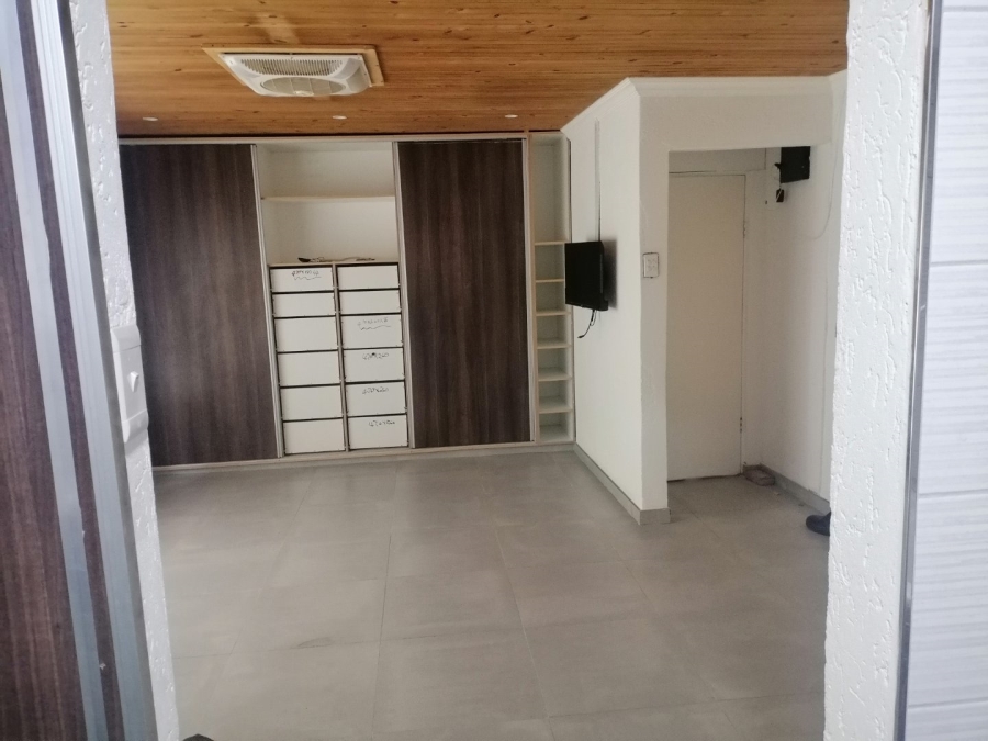 3 Bedroom Property for Sale in Reigerpark Gauteng