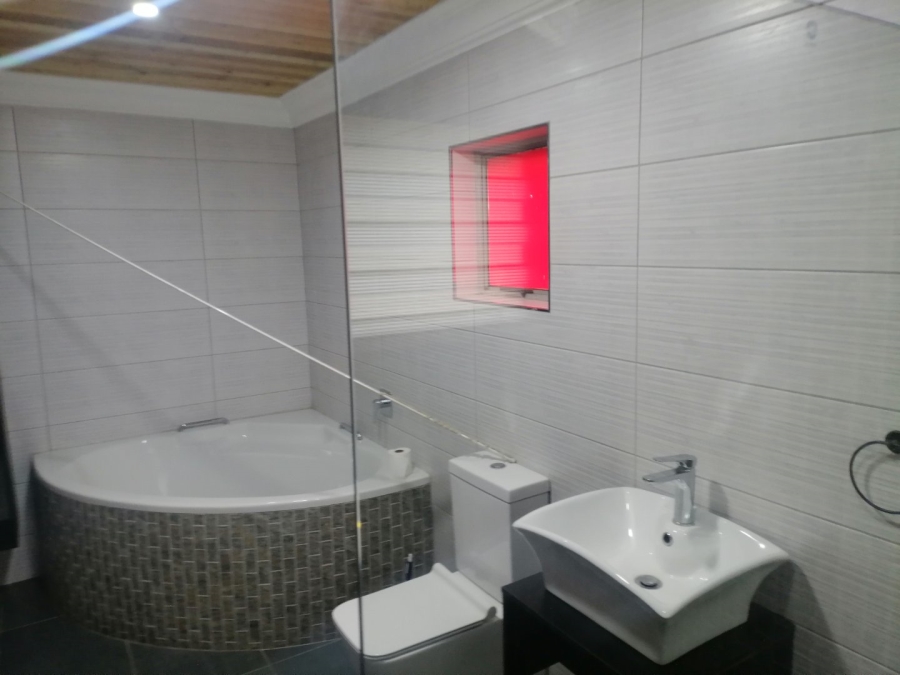 3 Bedroom Property for Sale in Reigerpark Gauteng