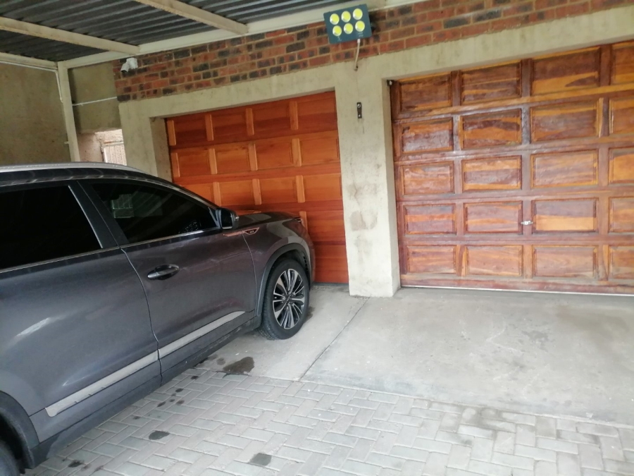 3 Bedroom Property for Sale in Reigerpark Gauteng