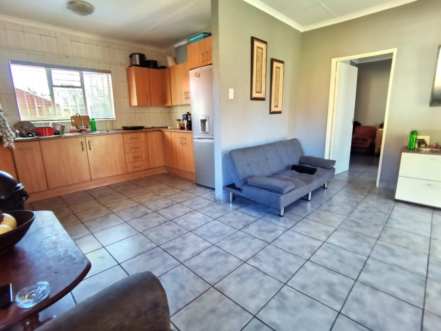 5 Bedroom Property for Sale in Riversdale Gauteng