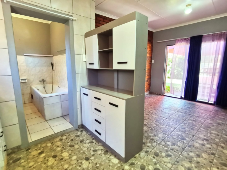5 Bedroom Property for Sale in Riversdale Gauteng