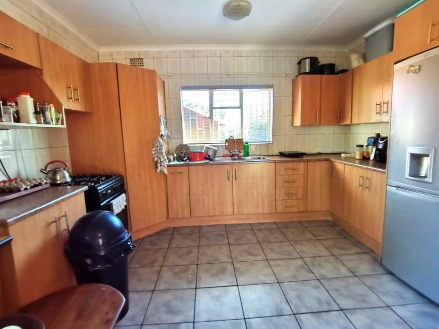 5 Bedroom Property for Sale in Riversdale Gauteng