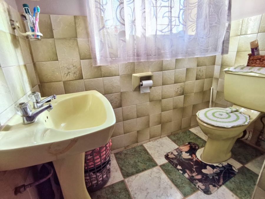 5 Bedroom Property for Sale in Riversdale Gauteng
