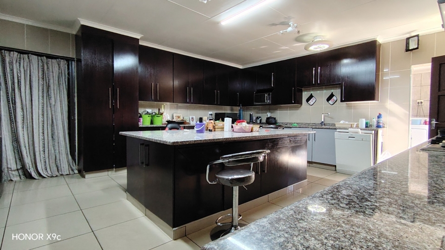 4 Bedroom Property for Sale in Homelands Gauteng