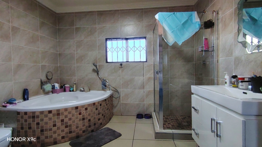4 Bedroom Property for Sale in Homelands Gauteng
