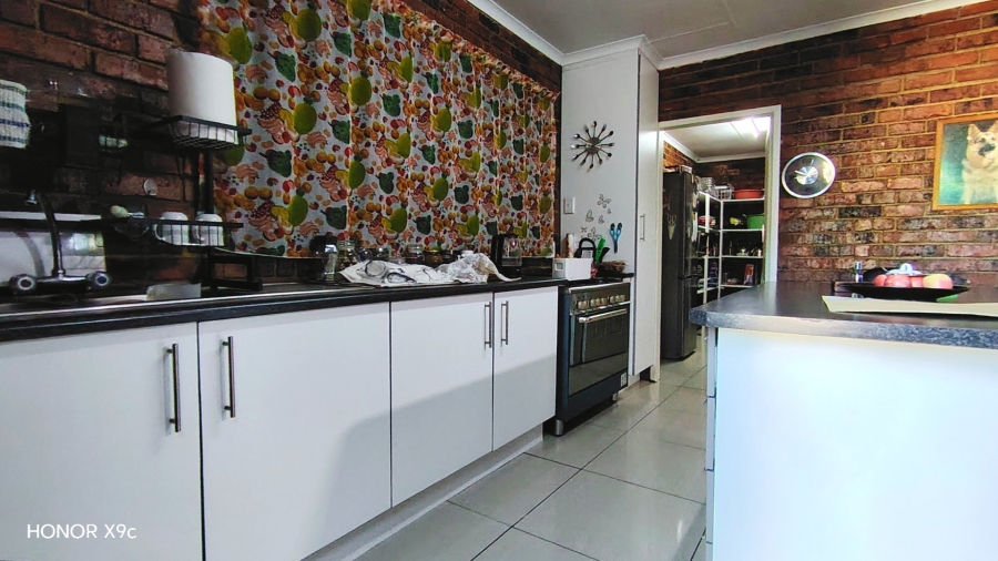 4 Bedroom Property for Sale in Homelands Gauteng