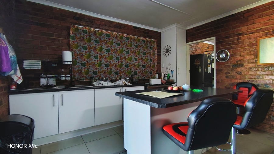 4 Bedroom Property for Sale in Homelands Gauteng