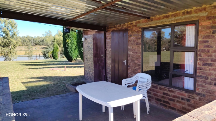 Commercial Property for Sale in Vischgat Gauteng