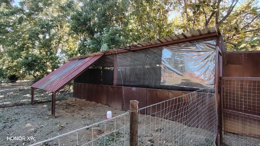 Commercial Property for Sale in Vischgat Gauteng