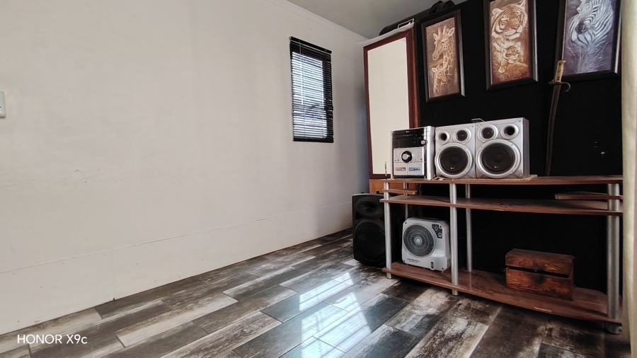 Commercial Property for Sale in Vischgat Gauteng