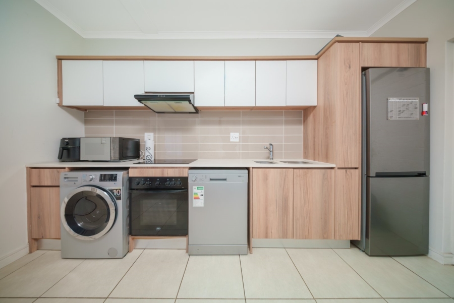 1 Bedroom Property for Sale in Linbro Park Gauteng