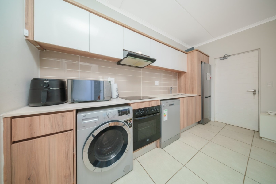 1 Bedroom Property for Sale in Linbro Park Gauteng