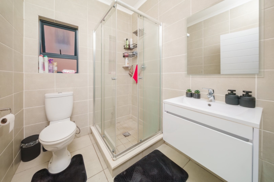 1 Bedroom Property for Sale in Linbro Park Gauteng