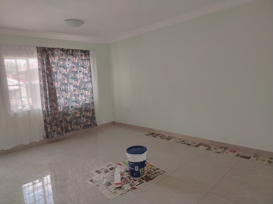 2 Bedroom Property for Sale in Elardus Park Gauteng